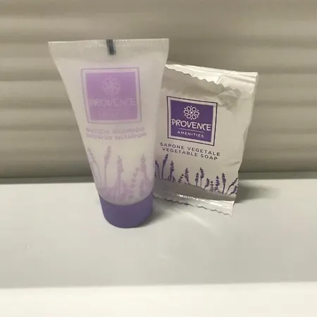 Via Dell'azzurra Bed and Breakfast 3*