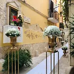 Via Dell'azzurra 3*