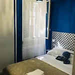 Via Dell'azzurra Bari