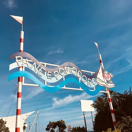 فندق مبيت وإفطار Via Dell'azzurra باري