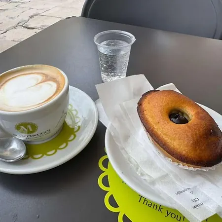 Via Dell'azzurra Couette-café